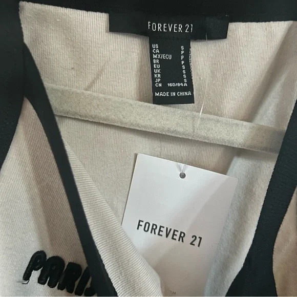 Forever 21 Paris Sport Club Cream & Black Tank Top Sz Small NWT - Picture 4 of 5